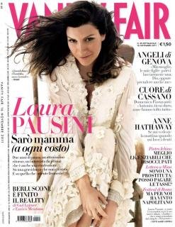 laura pausini pose sensual
